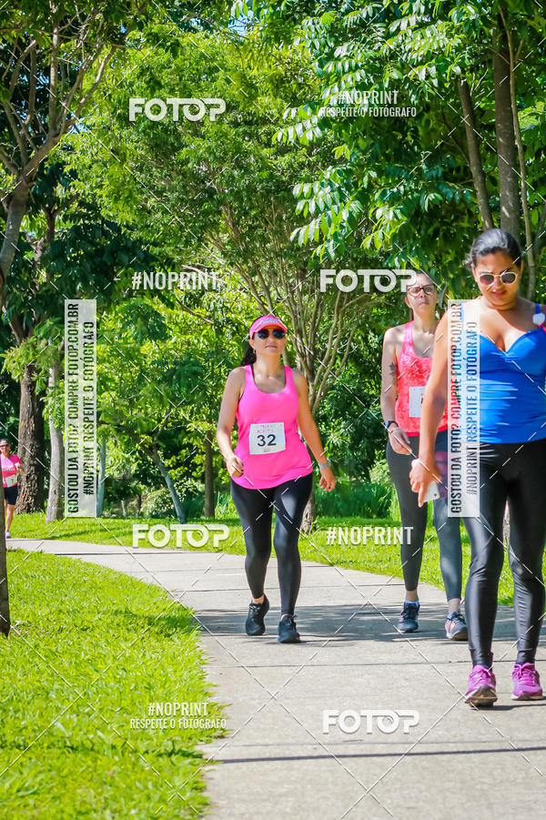 Buy your photos of the eventTreino Luluzinhas Running - Especial de Natal on Fotop