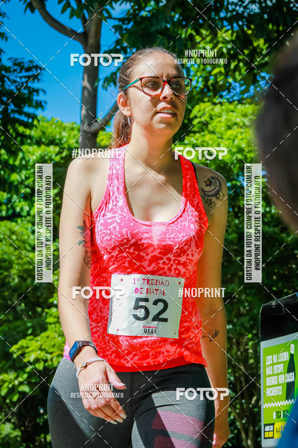 Buy your photos of the eventTreino Luluzinhas Running - Especial de Natal on Fotop