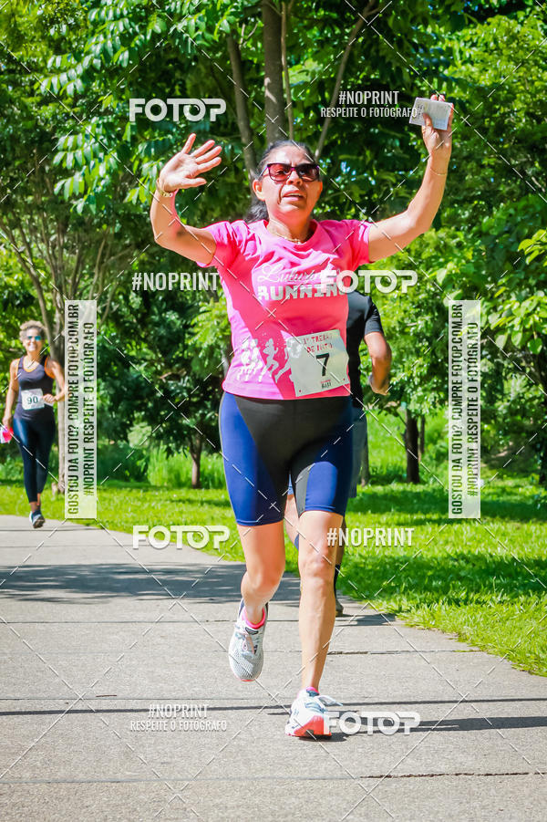 Buy your photos of the eventTreino Luluzinhas Running - Especial de Natal on Fotop