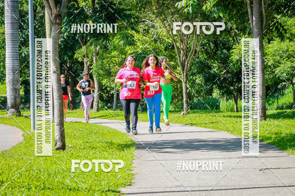 Buy your photos of the eventTreino Luluzinhas Running - Especial de Natal on Fotop