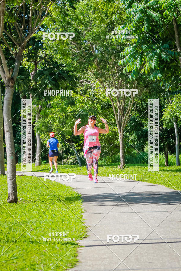 Buy your photos of the eventTreino Luluzinhas Running - Especial de Natal on Fotop