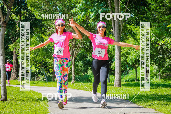 Buy your photos of the eventTreino Luluzinhas Running - Especial de Natal on Fotop