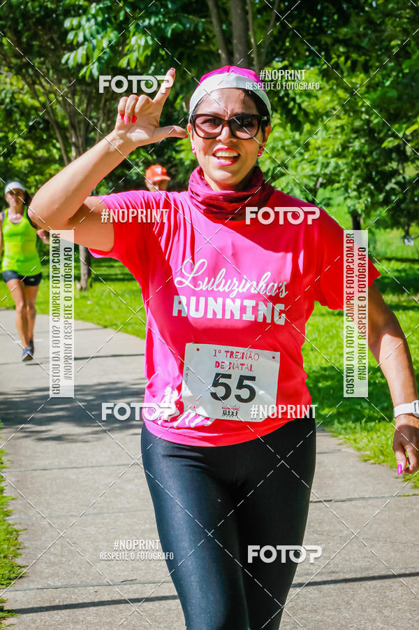 Buy your photos of the eventTreino Luluzinhas Running - Especial de Natal on Fotop