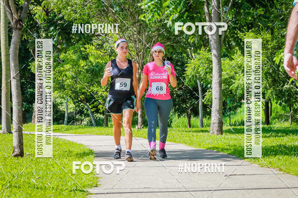 Buy your photos of the eventTreino Luluzinhas Running - Especial de Natal on Fotop