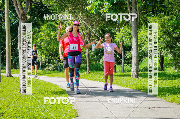 Buy your photos of the eventTreino Luluzinhas Running - Especial de Natal on Fotop