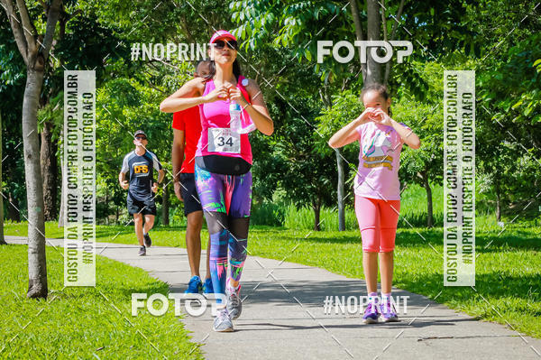 Buy your photos of the eventTreino Luluzinhas Running - Especial de Natal on Fotop
