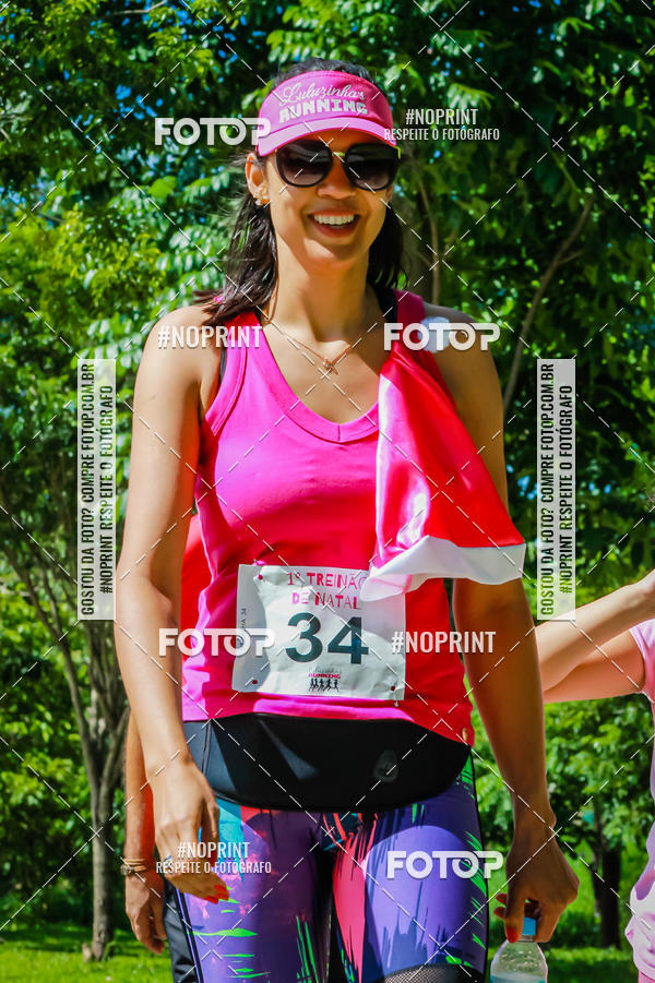Buy your photos of the eventTreino Luluzinhas Running - Especial de Natal on Fotop