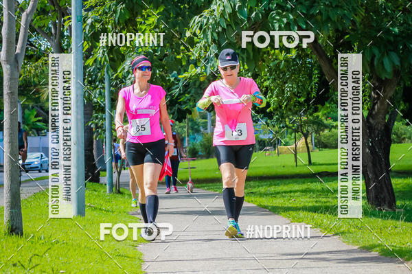 Buy your photos of the eventTreino Luluzinhas Running - Especial de Natal on Fotop