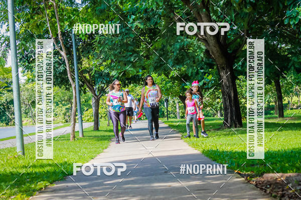 Buy your photos of the eventTreino Luluzinhas Running - Especial de Natal on Fotop
