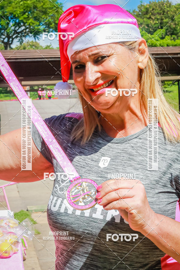 Buy your photos of the eventTreino Luluzinhas Running - Especial de Natal on Fotop