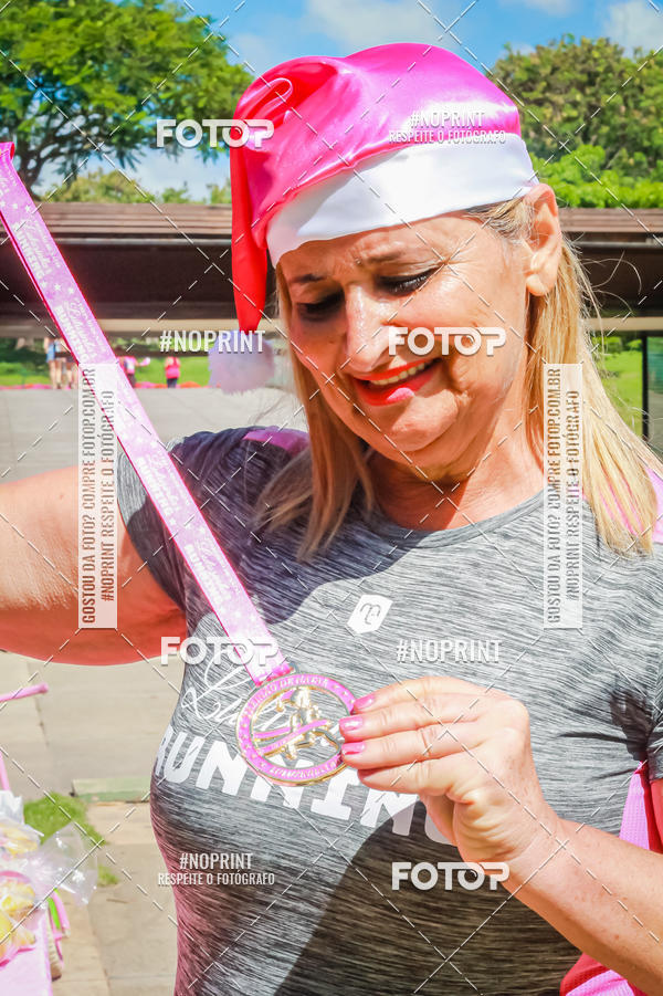 Buy your photos of the eventTreino Luluzinhas Running - Especial de Natal on Fotop