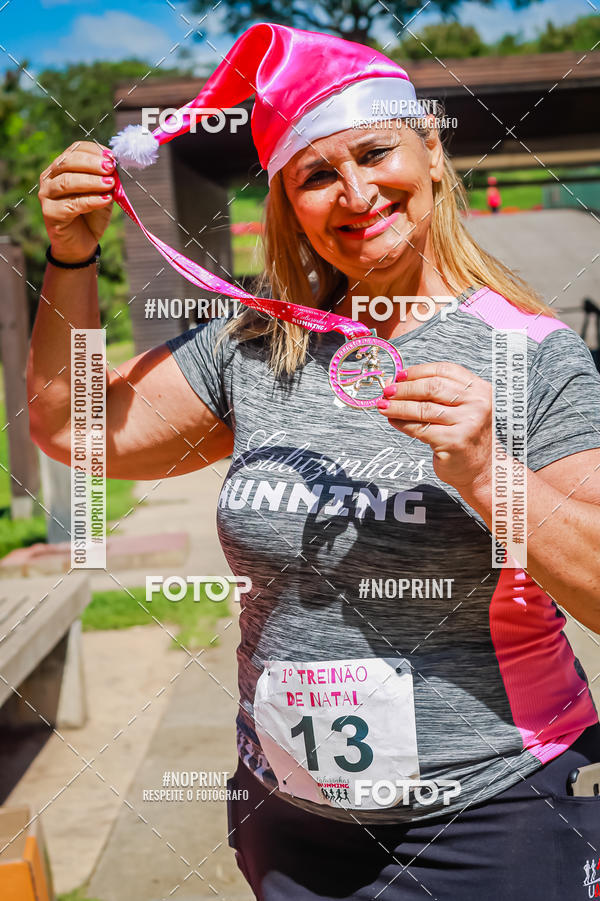 Buy your photos of the eventTreino Luluzinhas Running - Especial de Natal on Fotop