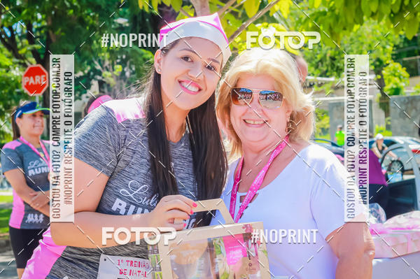 Buy your photos of the eventTreino Luluzinhas Running - Especial de Natal on Fotop