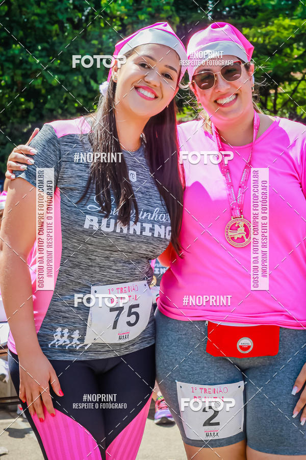 Buy your photos of the eventTreino Luluzinhas Running - Especial de Natal on Fotop