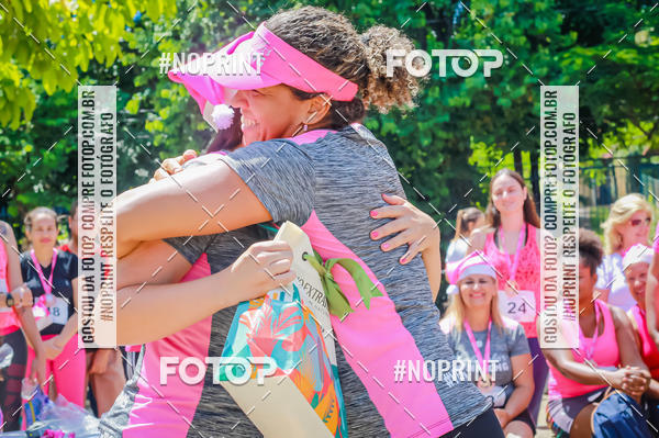 Buy your photos of the eventTreino Luluzinhas Running - Especial de Natal on Fotop