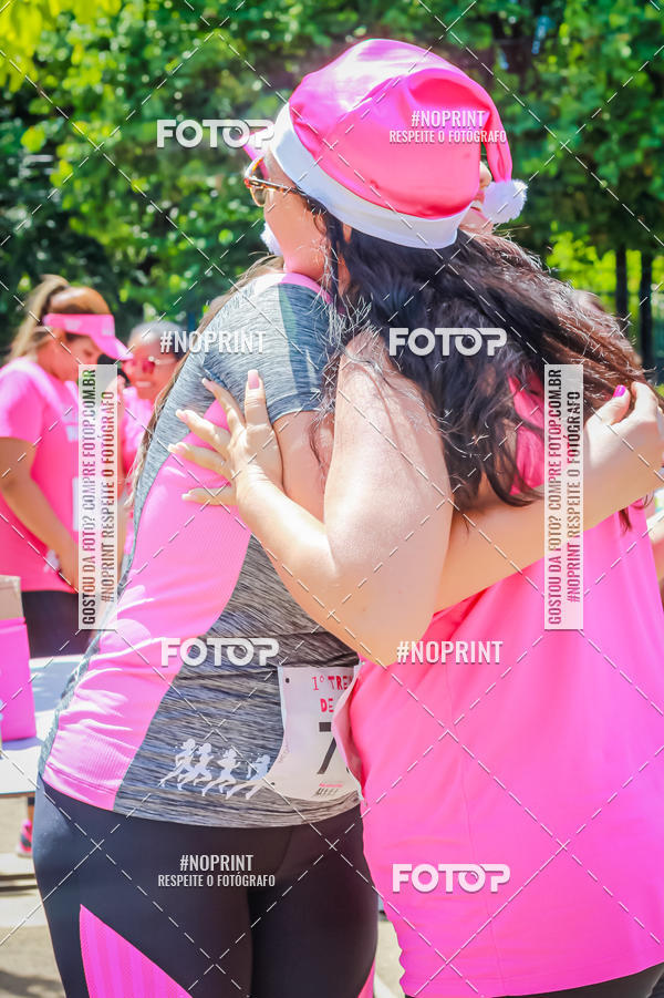 Buy your photos of the eventTreino Luluzinhas Running - Especial de Natal on Fotop