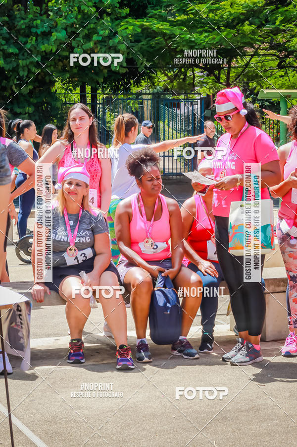 Buy your photos of the eventTreino Luluzinhas Running - Especial de Natal on Fotop