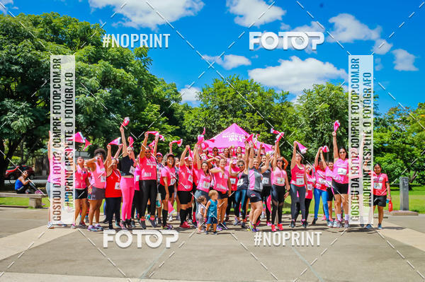 Buy your photos of the eventTreino Luluzinhas Running - Especial de Natal on Fotop