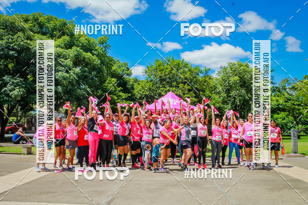 Buy your photos of the eventTreino Luluzinhas Running - Especial de Natal on Fotop