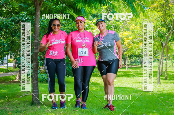 Buy your photos of the eventTreino Luluzinhas Running - Especial de Natal on Fotop