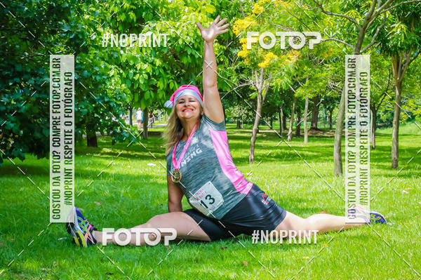 Buy your photos of the eventTreino Luluzinhas Running - Especial de Natal on Fotop