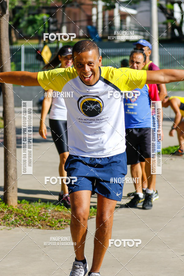 Buy your photos of the eventVolta Internacional da Contorno - Casa do Corredor on Fotop