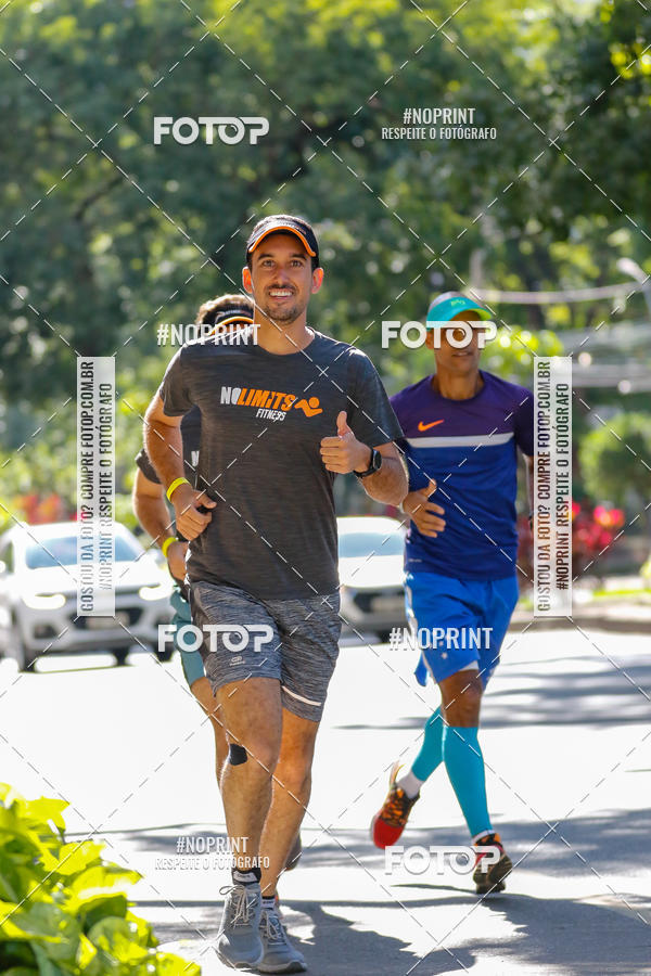 Buy your photos of the eventVolta Internacional da Contorno - Casa do Corredor on Fotop