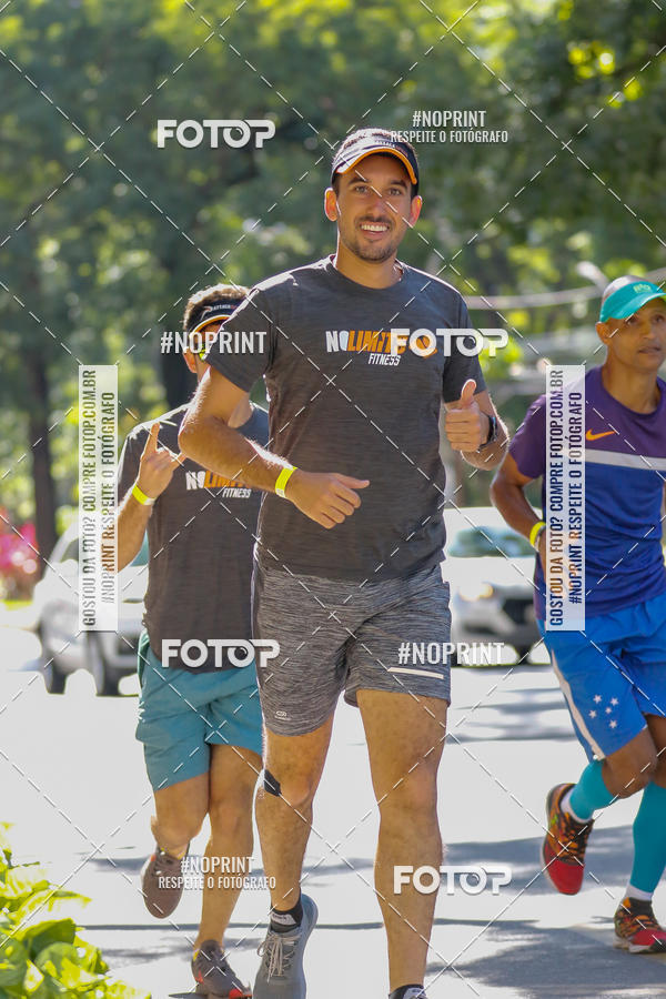 Buy your photos of the eventVolta Internacional da Contorno - Casa do Corredor on Fotop