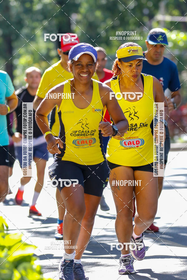 Buy your photos of the eventVolta Internacional da Contorno - Casa do Corredor on Fotop