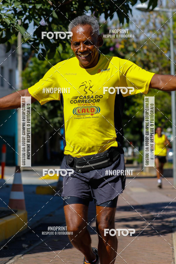 Buy your photos of the eventVolta Internacional da Contorno - Casa do Corredor on Fotop