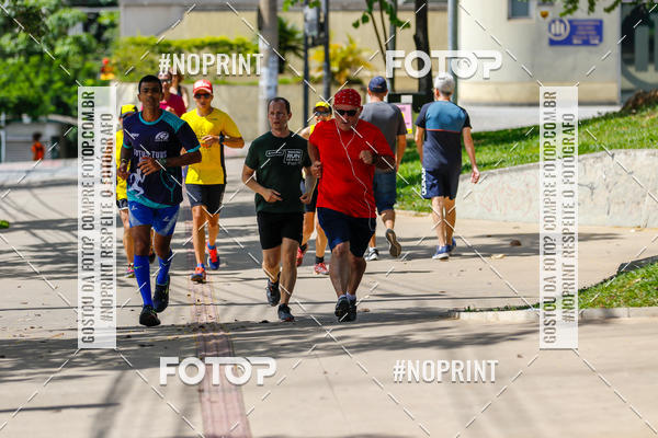 Buy your photos of the eventVolta Internacional da Contorno - Casa do Corredor on Fotop