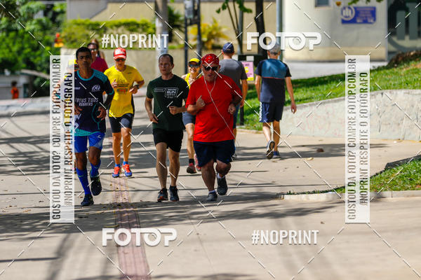 Buy your photos of the eventVolta Internacional da Contorno - Casa do Corredor on Fotop