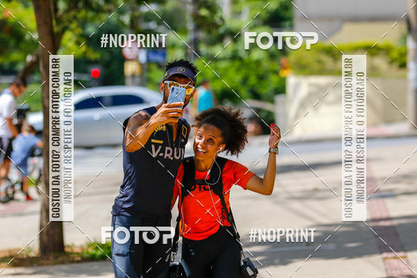 Buy your photos of the eventVolta Internacional da Contorno - Casa do Corredor on Fotop