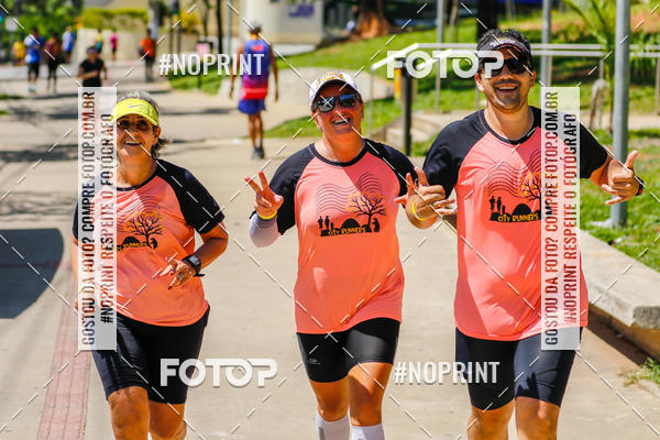 Buy your photos of the eventVolta Internacional da Contorno - Casa do Corredor on Fotop