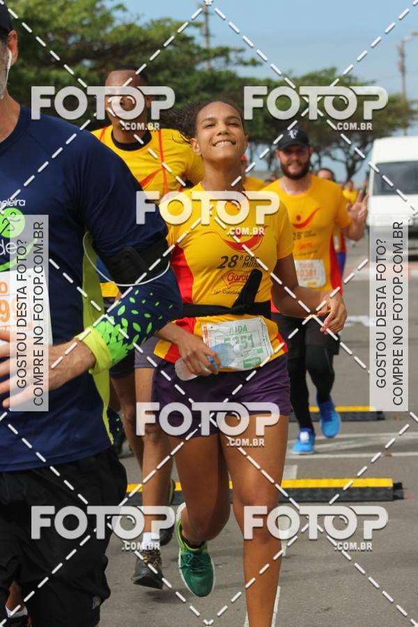 Buy your photos of the eventDez Milhas Garoto - Vila Velha on Fotop
