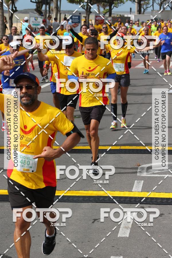 Buy your photos of the eventDez Milhas Garoto - Vila Velha on Fotop