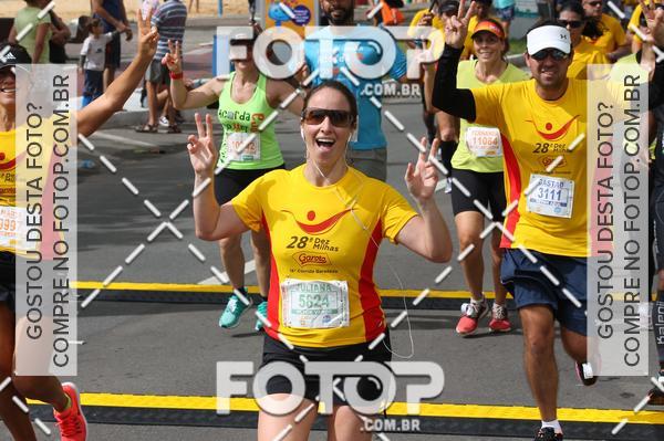 Buy your photos of the eventDez Milhas Garoto - Vila Velha on Fotop