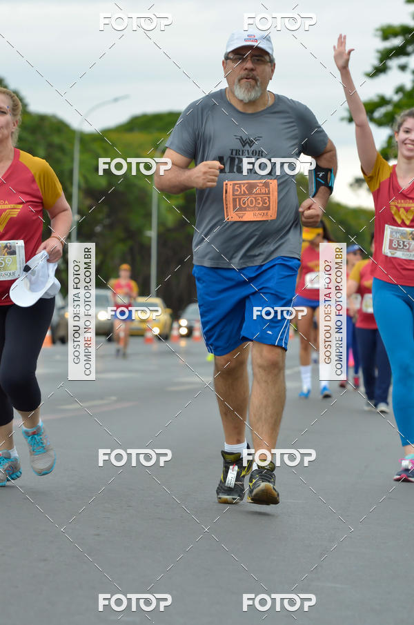 Buy your photos of the eventCorrida Mulher-Maravilha - Bras�lia on Fotop