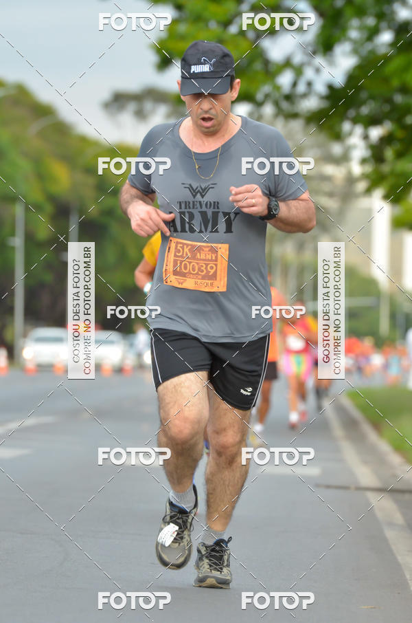 Buy your photos of the eventCorrida Mulher-Maravilha - Bras�lia on Fotop