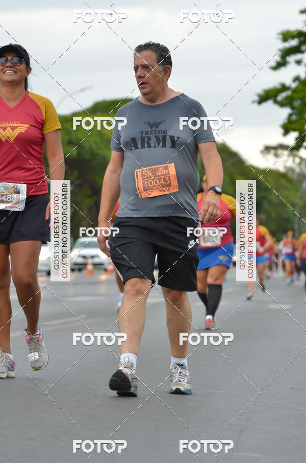 Buy your photos of the eventCorrida Mulher-Maravilha - Bras�lia on Fotop