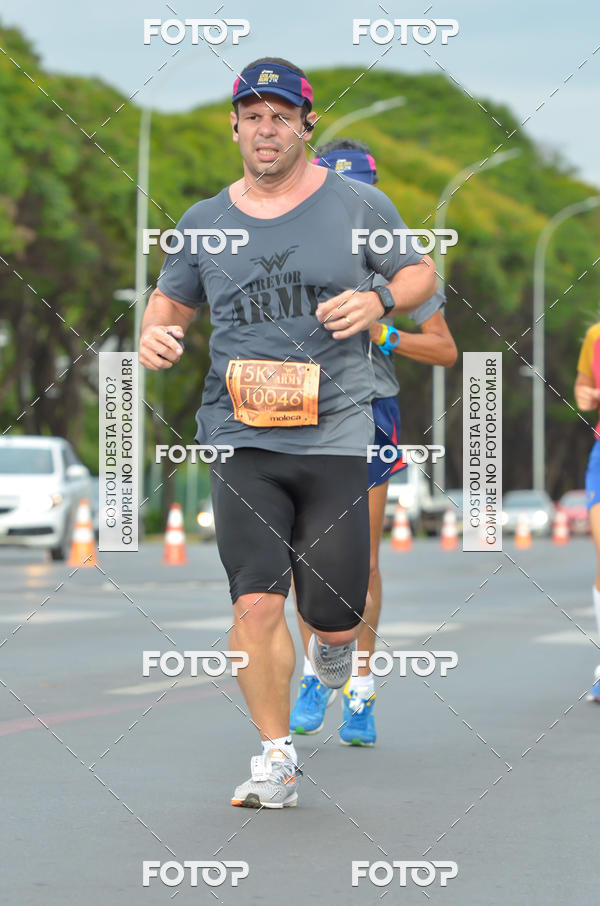Buy your photos of the eventCorrida Mulher-Maravilha - Bras�lia on Fotop