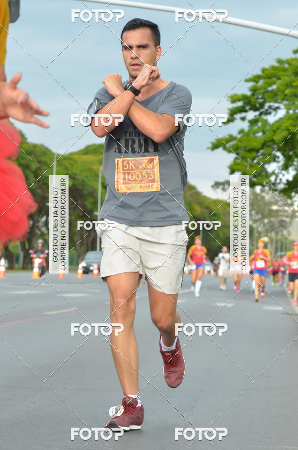 Buy your photos of the eventCorrida Mulher-Maravilha - Bras�lia on Fotop