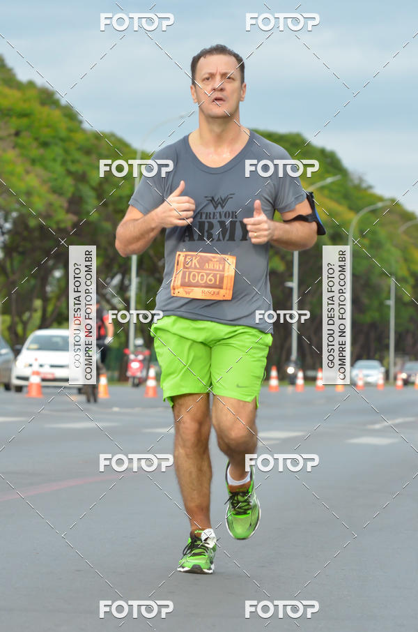 Buy your photos of the eventCorrida Mulher-Maravilha - Bras�lia on Fotop