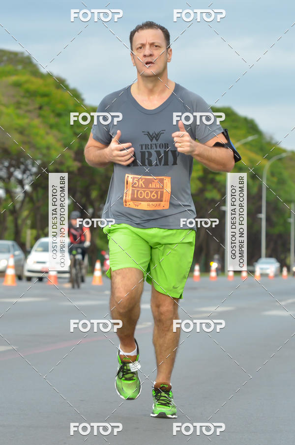 Buy your photos of the eventCorrida Mulher-Maravilha - Bras�lia on Fotop