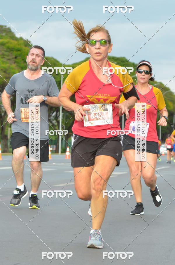 Buy your photos of the eventCorrida Mulher-Maravilha - Bras�lia on Fotop