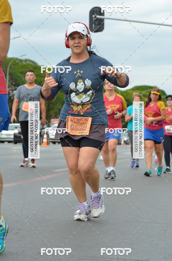 Buy your photos of the eventCorrida Mulher-Maravilha - Bras�lia on Fotop