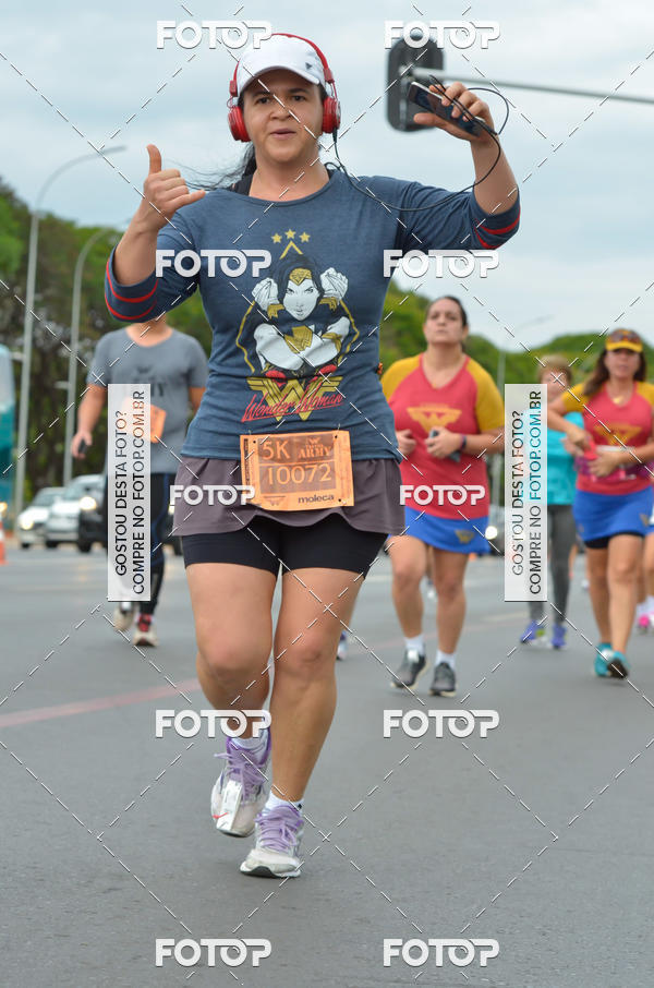 Buy your photos of the eventCorrida Mulher-Maravilha - Bras�lia on Fotop
