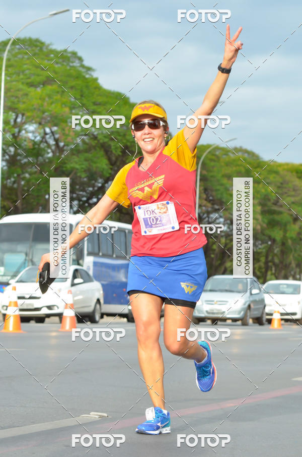 Buy your photos of the eventCorrida Mulher-Maravilha - Bras�lia on Fotop