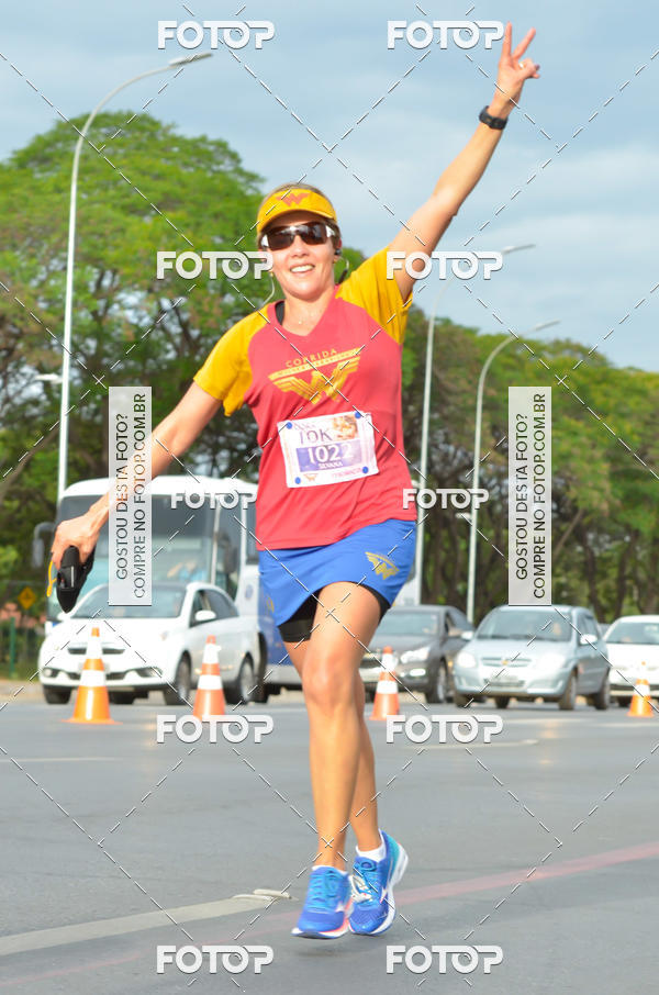 Buy your photos of the eventCorrida Mulher-Maravilha - Braslia on Fotop