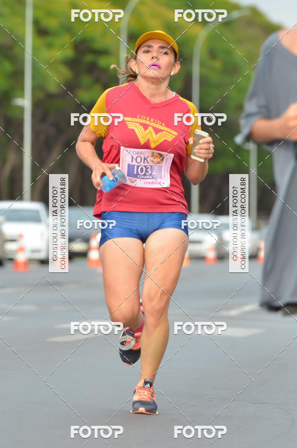 Buy your photos of the eventCorrida Mulher-Maravilha - Bras�lia on Fotop
